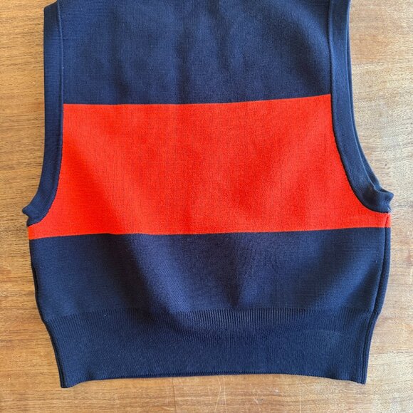 ALC sleeveless crop top - Picture 2 of 3